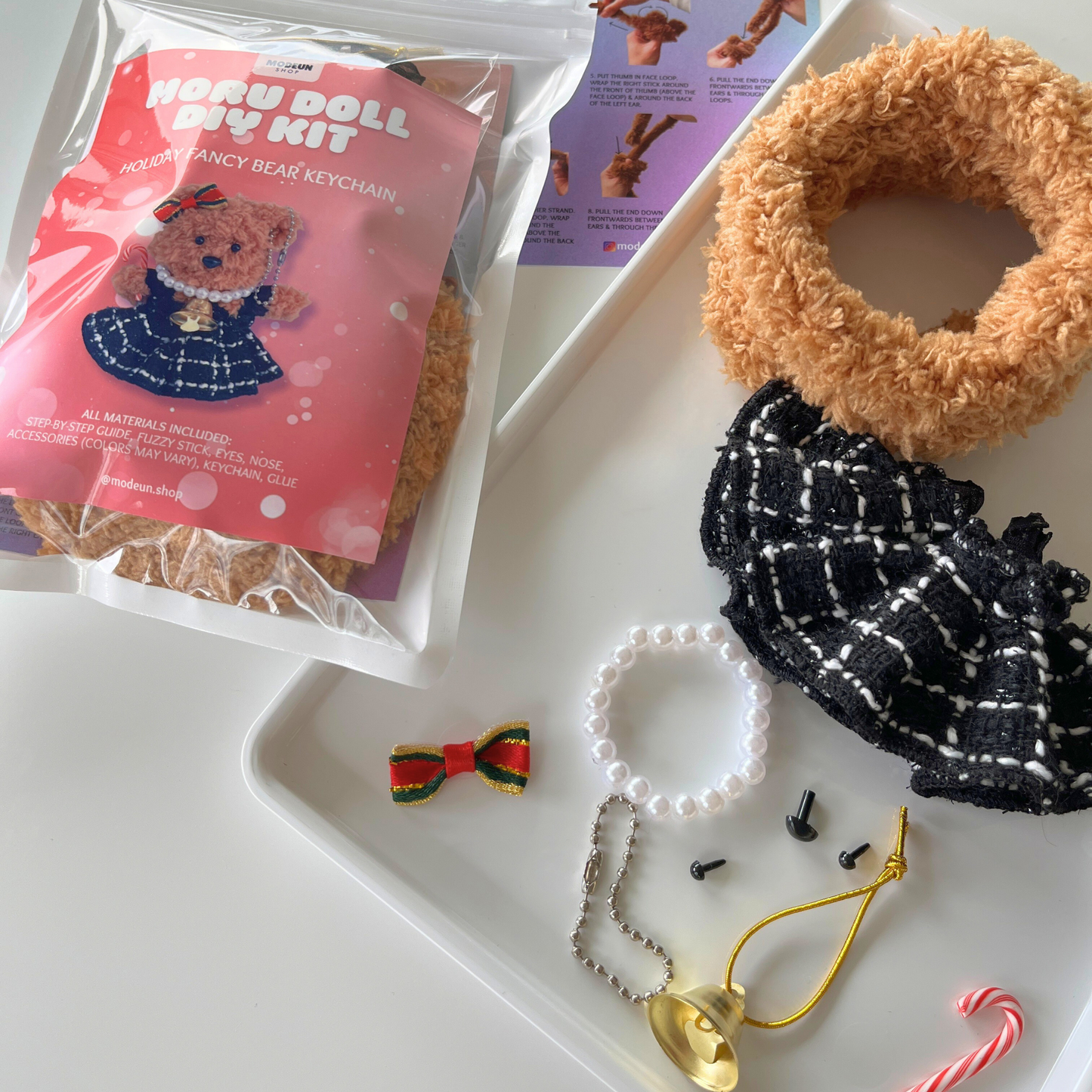 HOLIDAY FANCY MORU BEAR DIY KEYCHAIN KIT